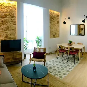  Apartamento Gatu Premium Libertad, Preferente Mayores De 25 Anos Y Familias